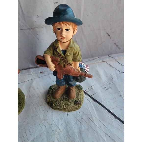 Soldier Boys Boy Scout Figures Set 2 Resin 5 inches Tall - Picture 3 of 8
